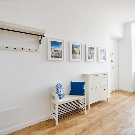 Spacious Riverviews Apartment Near Piata Unirii 오라데아 외부 사진