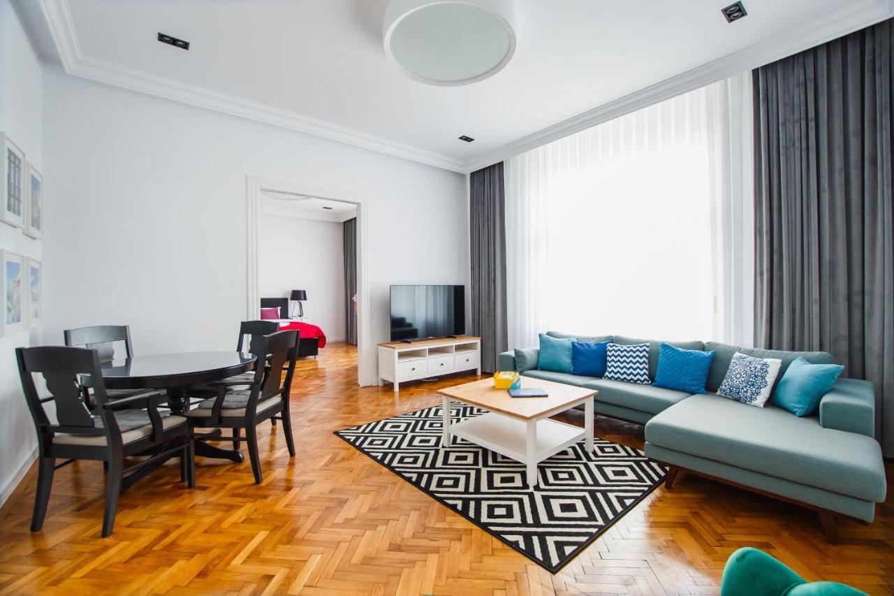Spacious Riverviews Apartment Near Piata Unirii 오라데아 외부 사진
