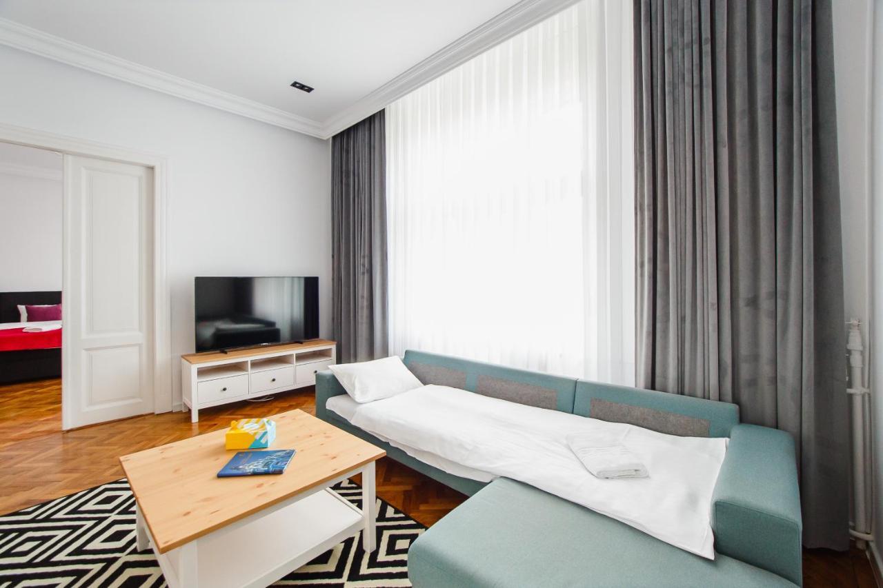 Spacious Riverviews Apartment Near Piata Unirii 오라데아 외부 사진