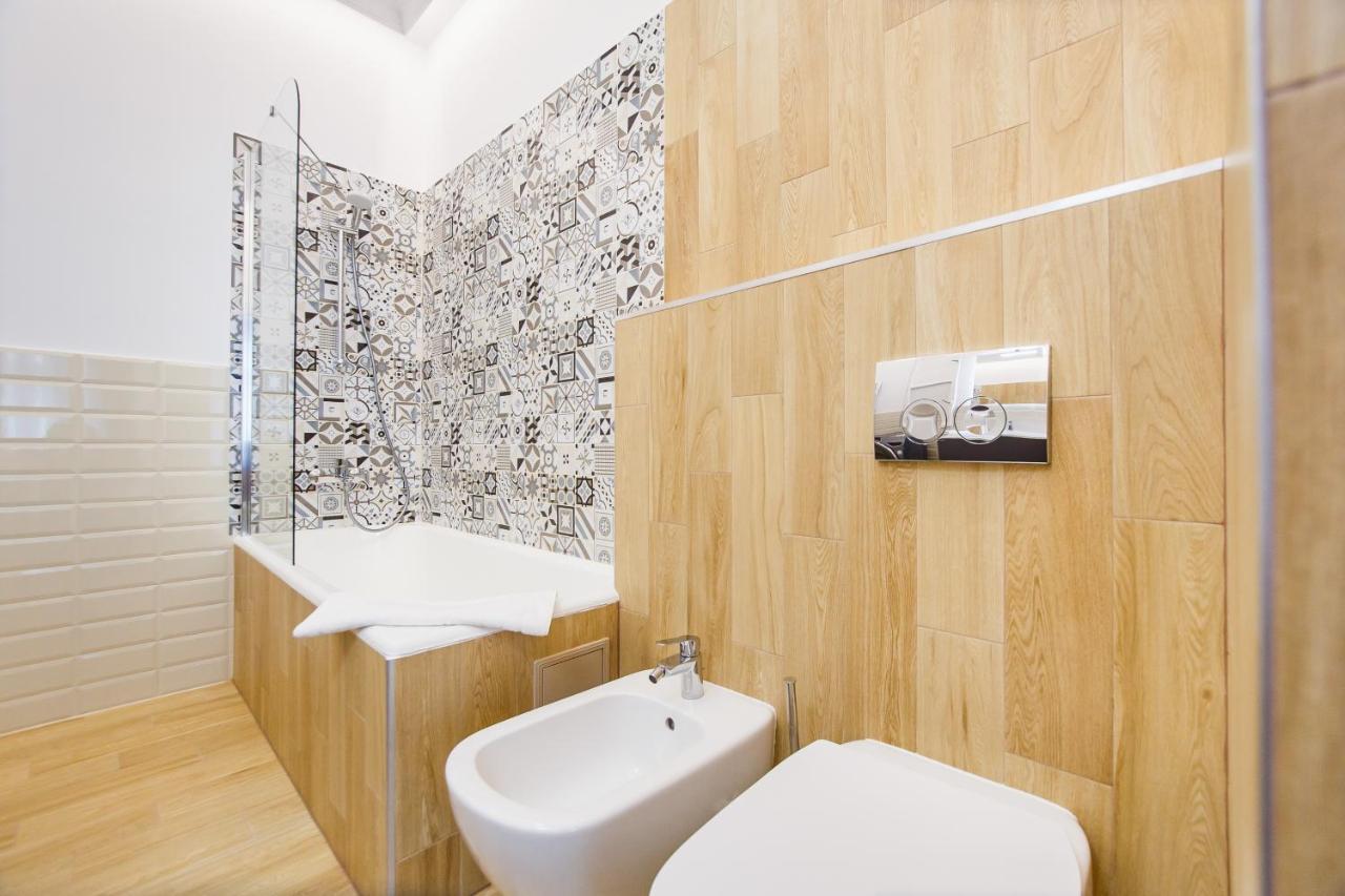 Spacious Riverviews Apartment Near Piata Unirii 오라데아 외부 사진